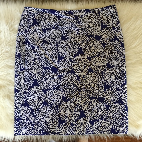 Liz Claiborne Dresses & Skirts - Liz Claiborne Size 14 Skirt Pencil Floral Straight